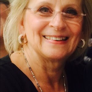 Meet your Posher, Joan